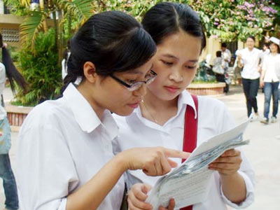 Nhiều 'chiêu' thu hút sinh viên ảnh 1